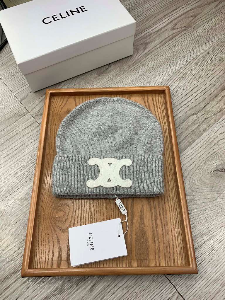 Celine Beanies-017