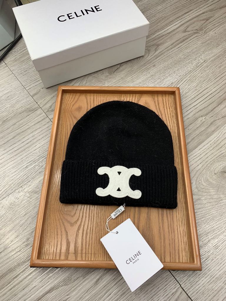 Celine Beanies-014