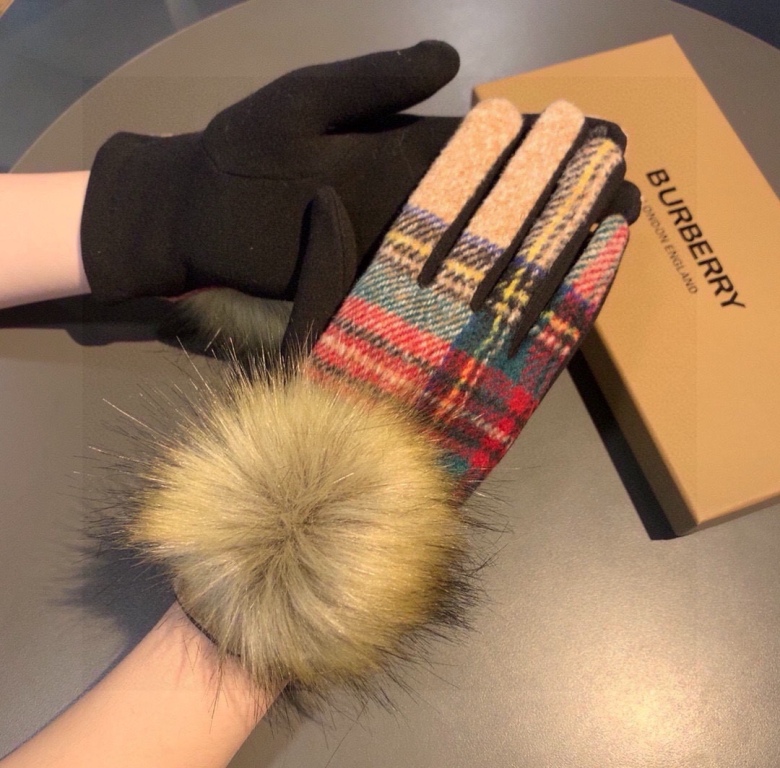 Burberry Gloves(AAA)-020