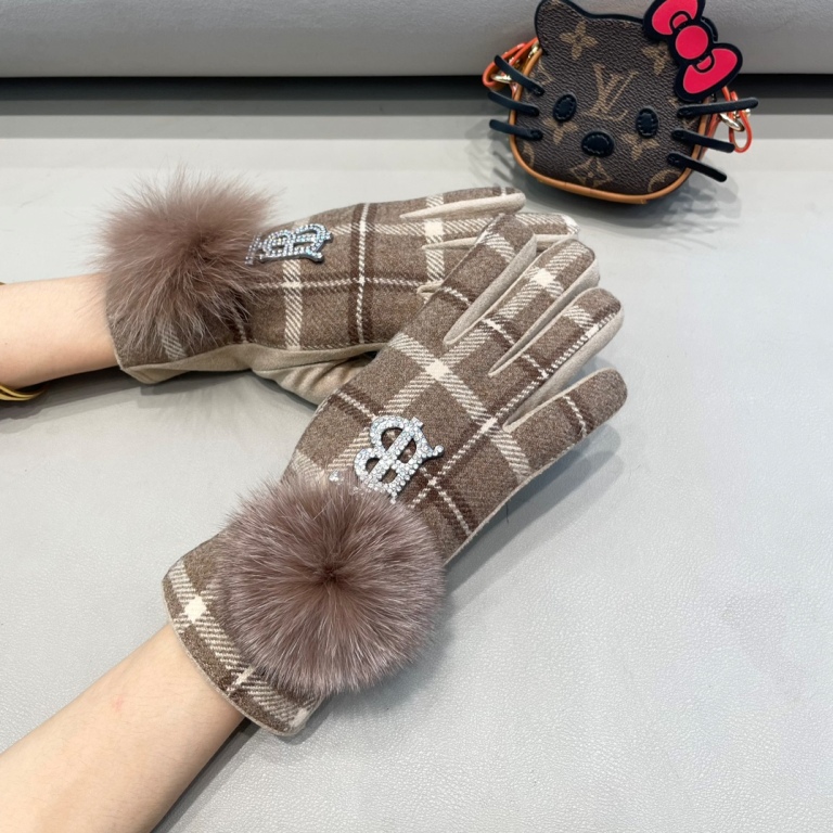 Burberry Gloves(AAA)-018