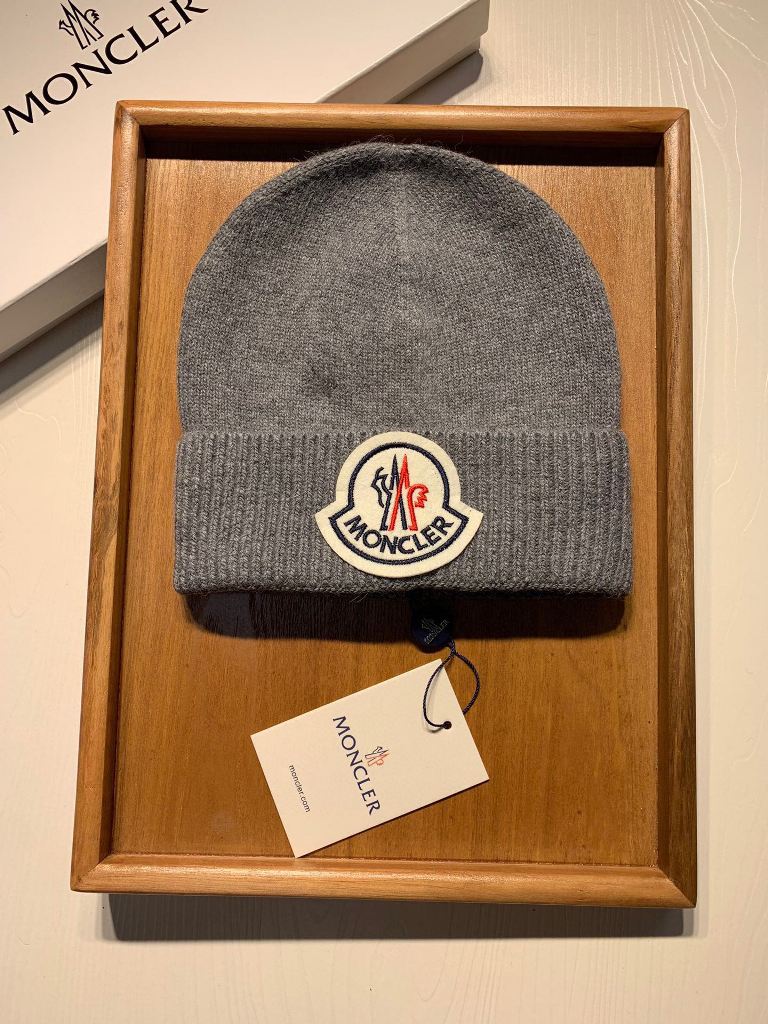 Moncler Beanies-079
