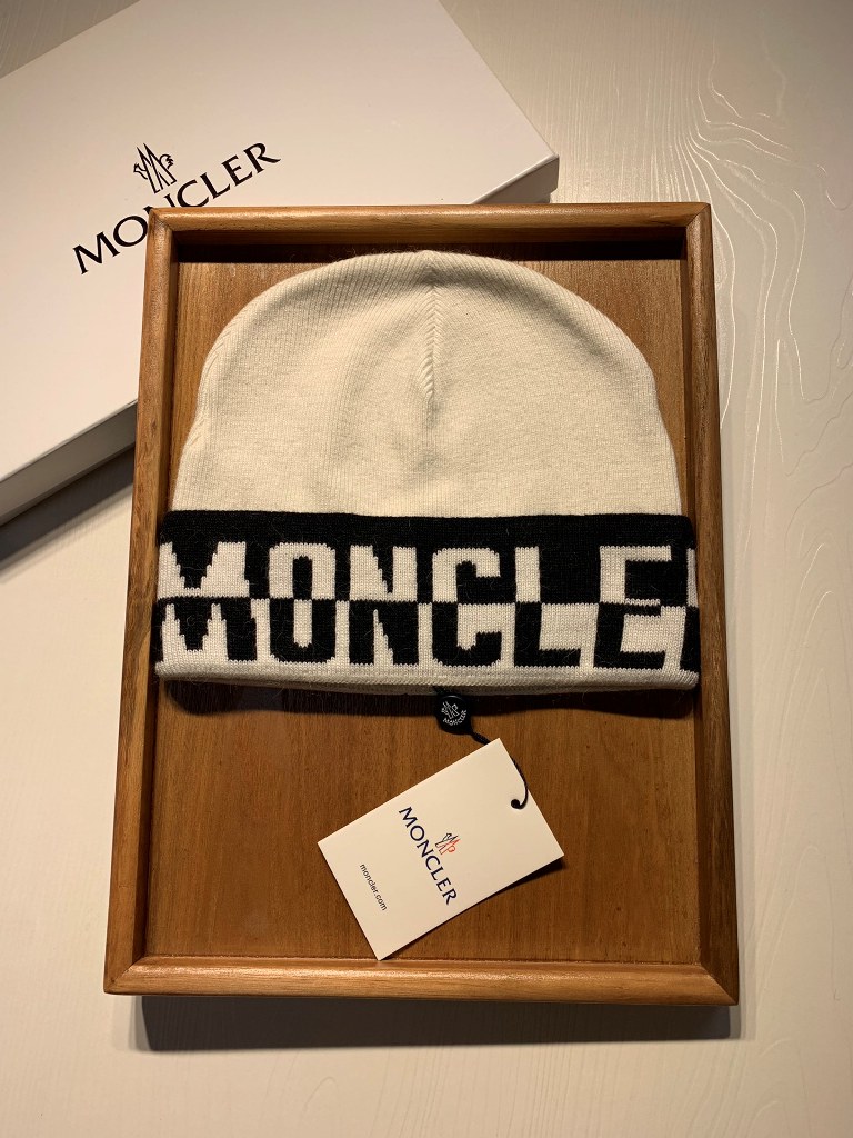 Moncler Beanies-072