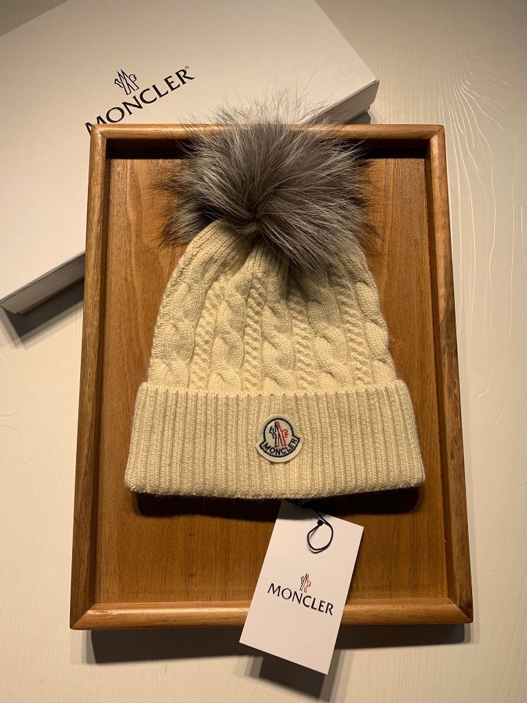 Moncler Beanies-002