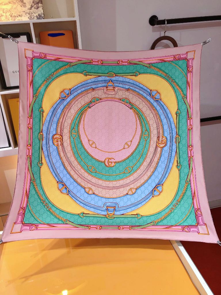 Gucci Silk Scarf-051