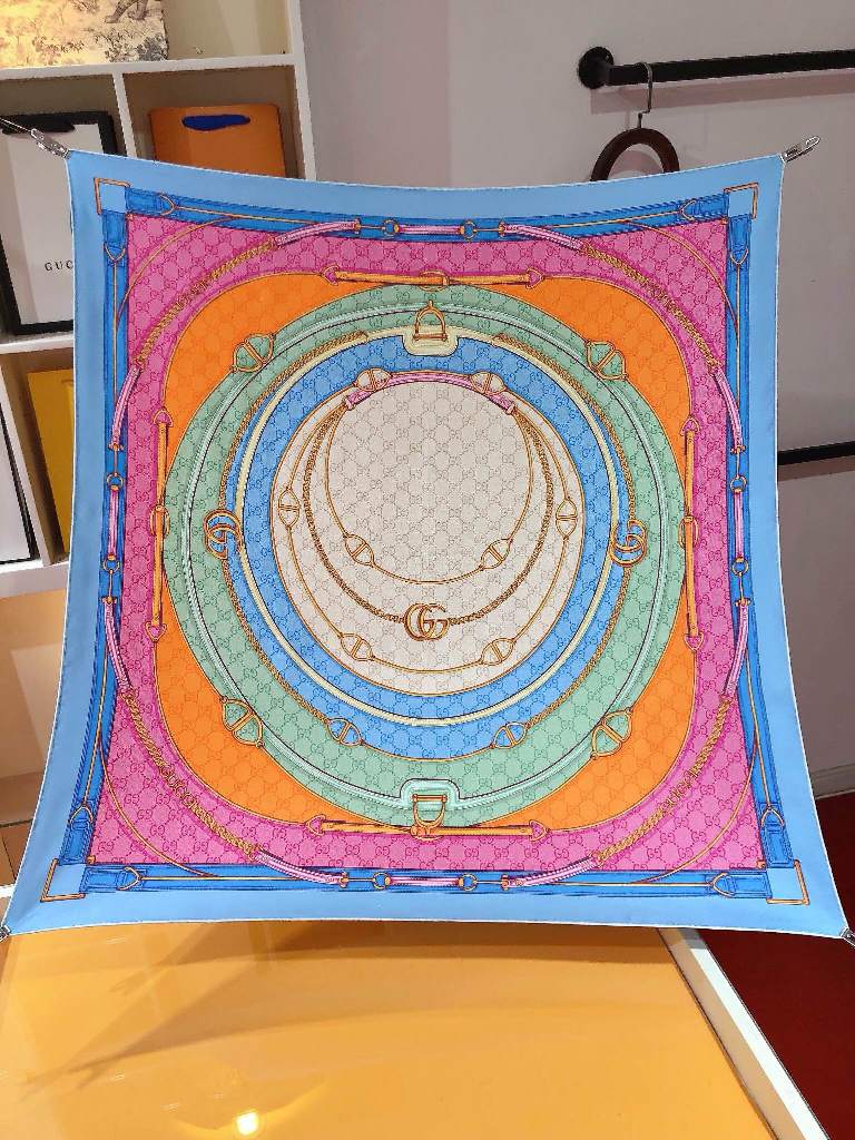 Gucci Silk Scarf-050