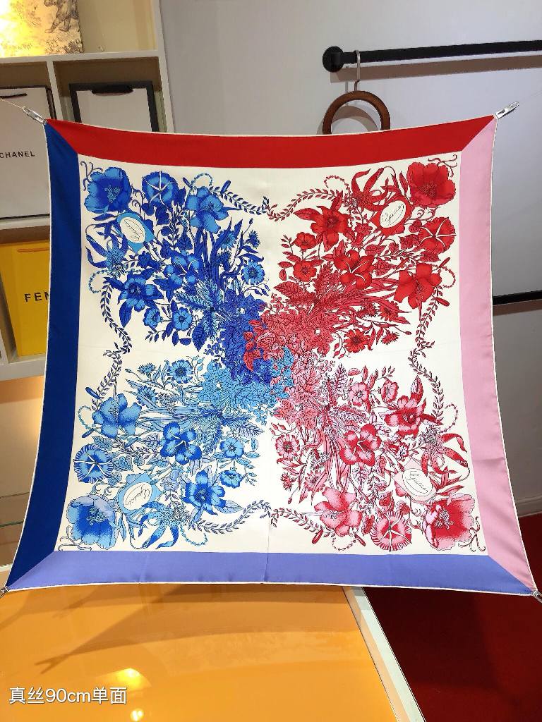 Gucci Silk Scarf-045