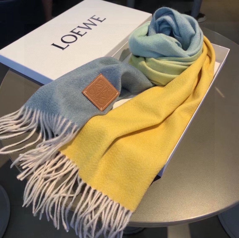 LOEWE Cashmere Scarf-10
