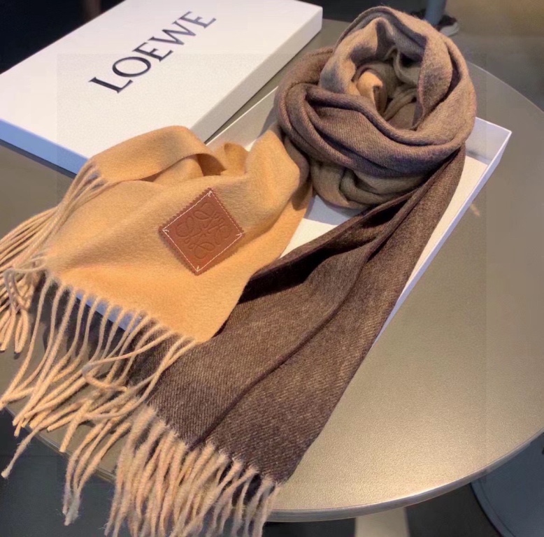 LOEWE Cashmere Scarf-09