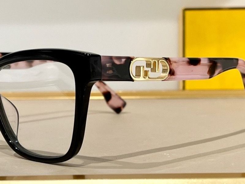 Fendi Plain Glass Spectacles(High Quality)-082