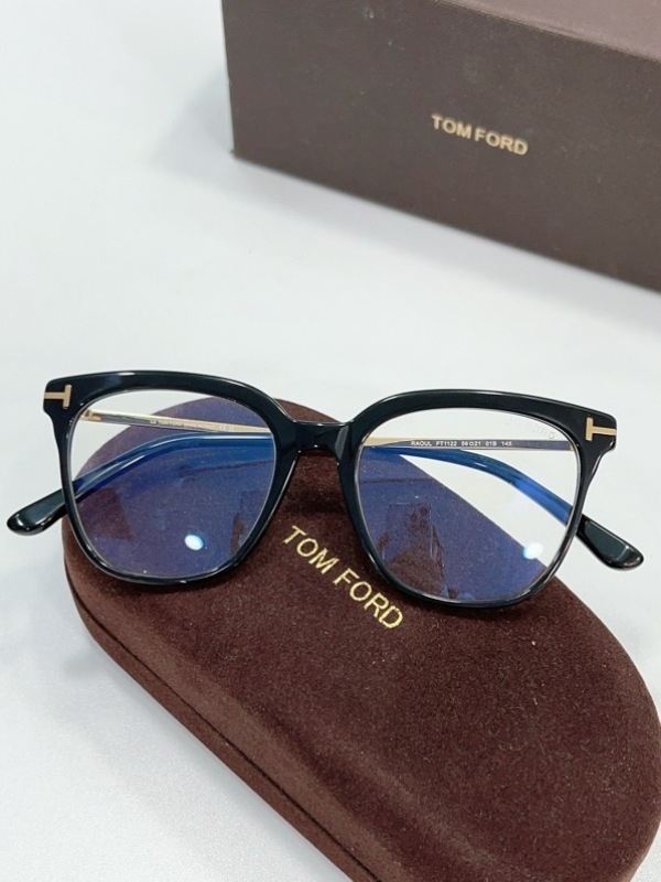 Tom Ford Plain Glass Spectacles(High Quality)-180