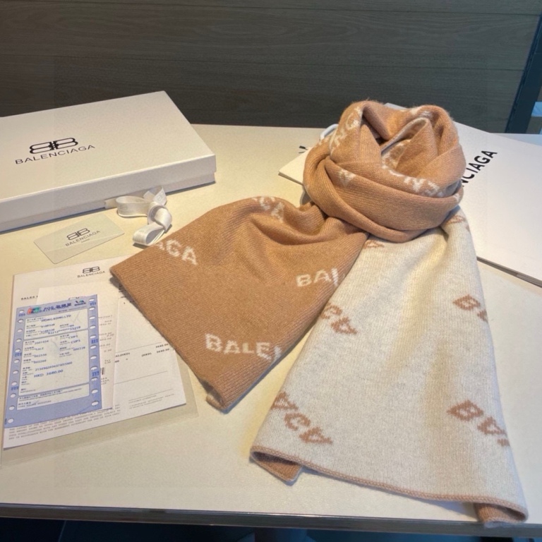 Balenciaga Cashmere Scarf-001