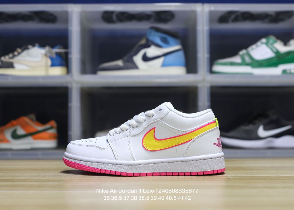 Air Jordan 1 Low-027