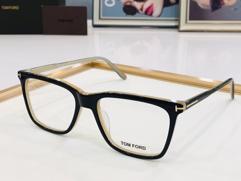 Tom Ford Plain Glass Spectacles(High Quality)-156