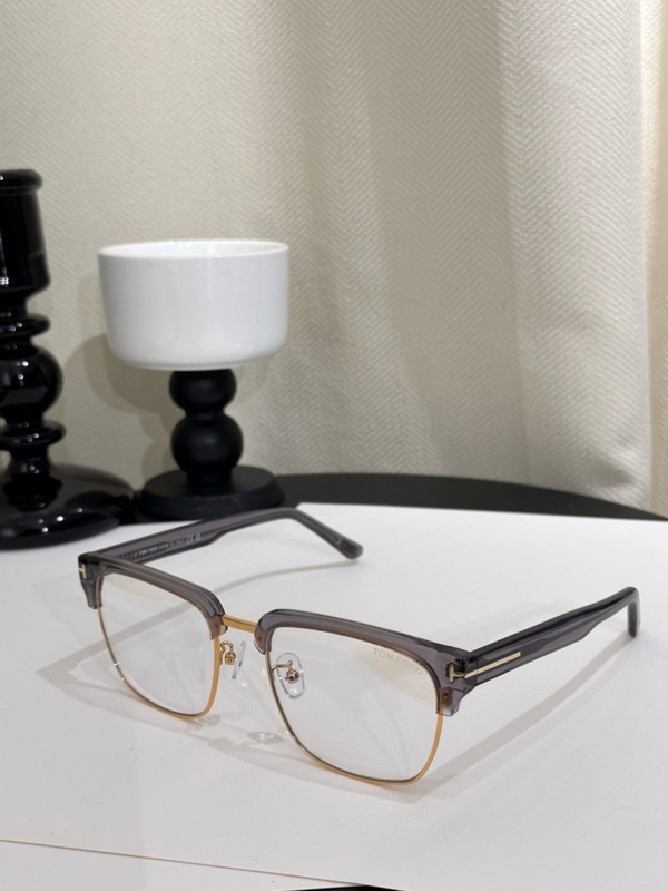 Tom Ford Plain Glass Spectacles(High Quality)-149