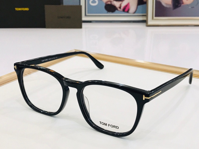 Tom Ford Plain Glass Spectacles(High Quality)-134
