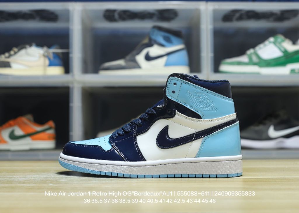 Air Jordan 1 Retro High OG-002