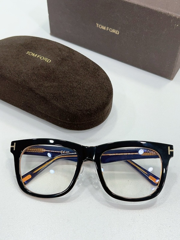 Tom Ford Plain Glass Spectacles(High Quality)-122