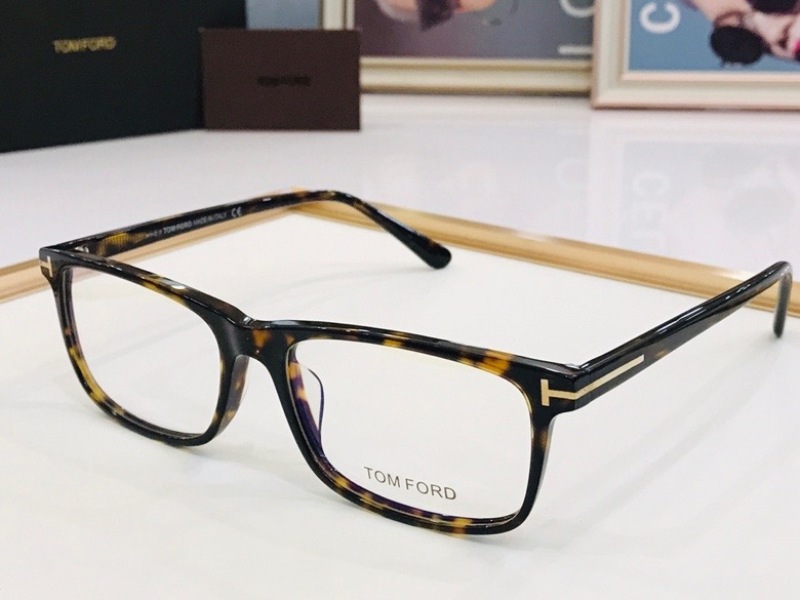 Tom Ford Plain Glass Spectacles(High Quality)-109