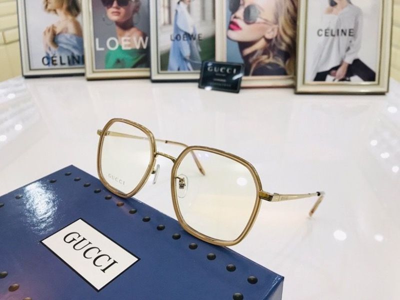 Gucci Plain Glass Spectacles(High Quality)-189