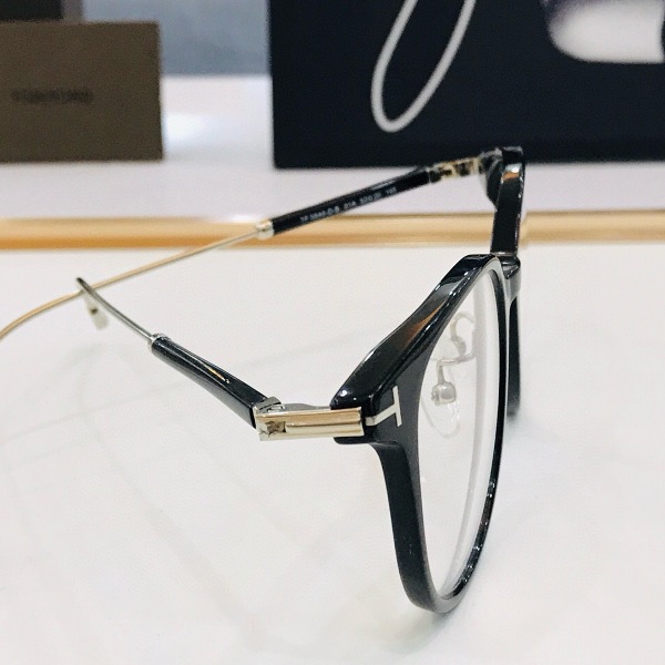 Tom Ford Plain Glass Spectacles(High Quality)-090