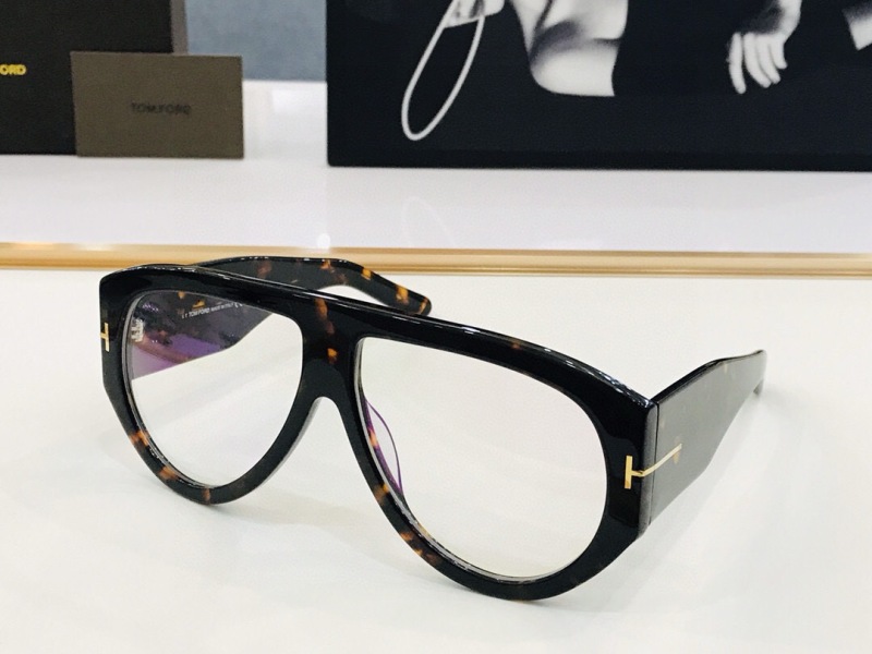 Tom Ford Plain Glass Spectacles(High Quality)-070