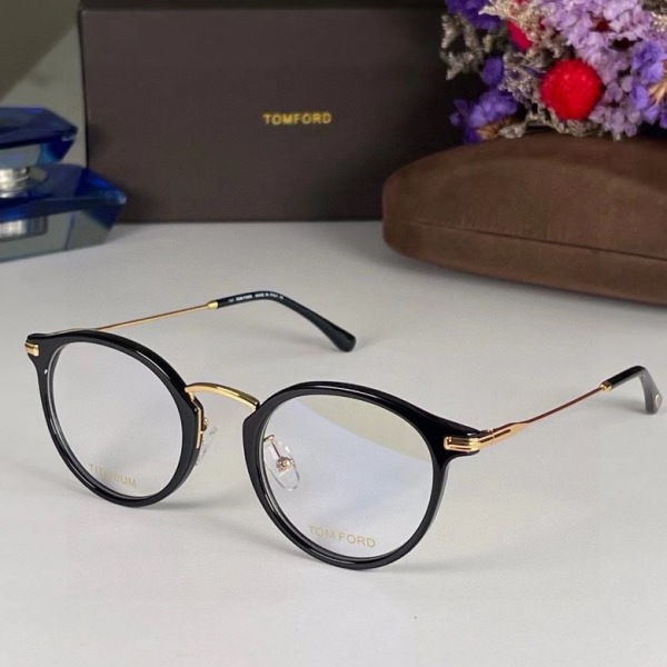 Tom Ford Plain Glass Spectacles(High Quality)-067