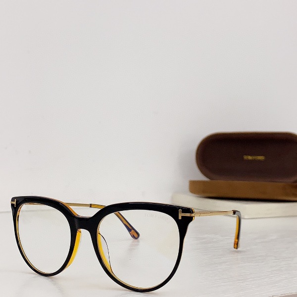 Tom Ford Plain Glass Spectacles(High Quality)-051
