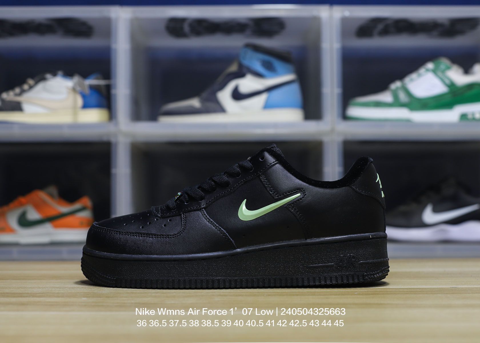 Nike Wmns Air Force 1-07 Low-001