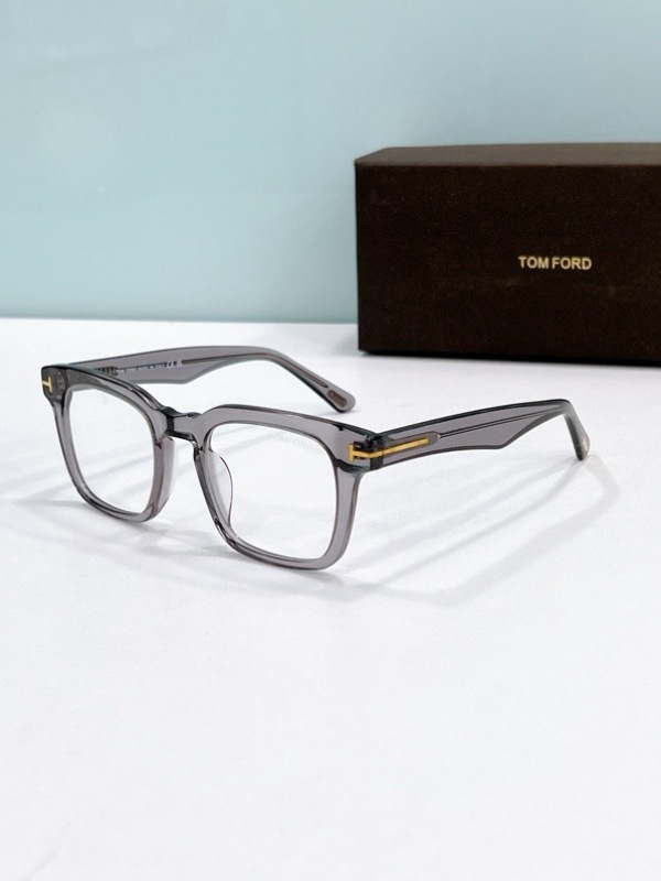 Tom Ford Plain Glass Spectacles(High Quality)-040