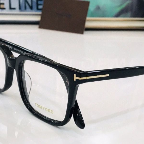 Tom Ford Plain Glass Spectacles(High Quality)-039