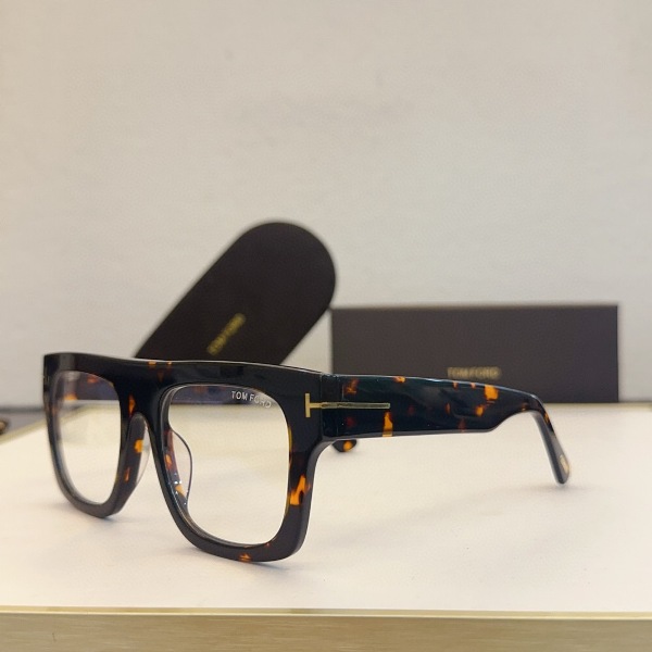 Tom Ford Plain Glass Spectacles(High Quality)-038