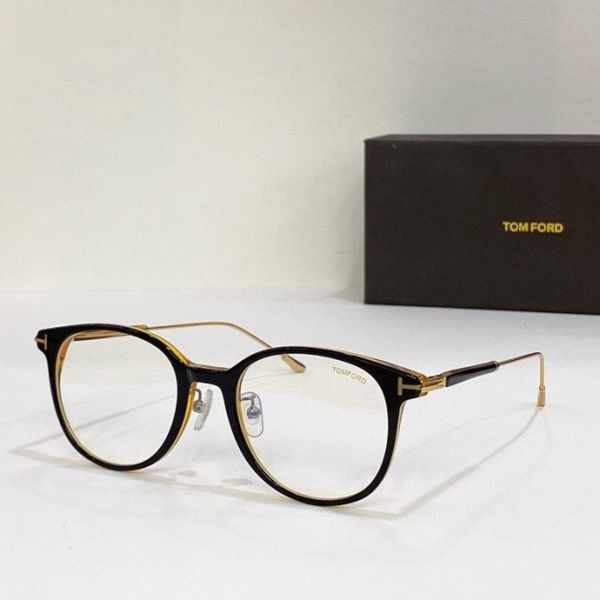 Tom Ford Plain Glass Spectacles(High Quality)-028