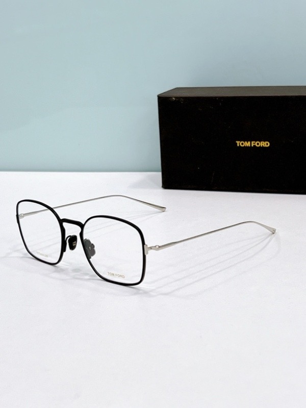 Tom Ford Plain Glass Spectacles(High Quality)-033