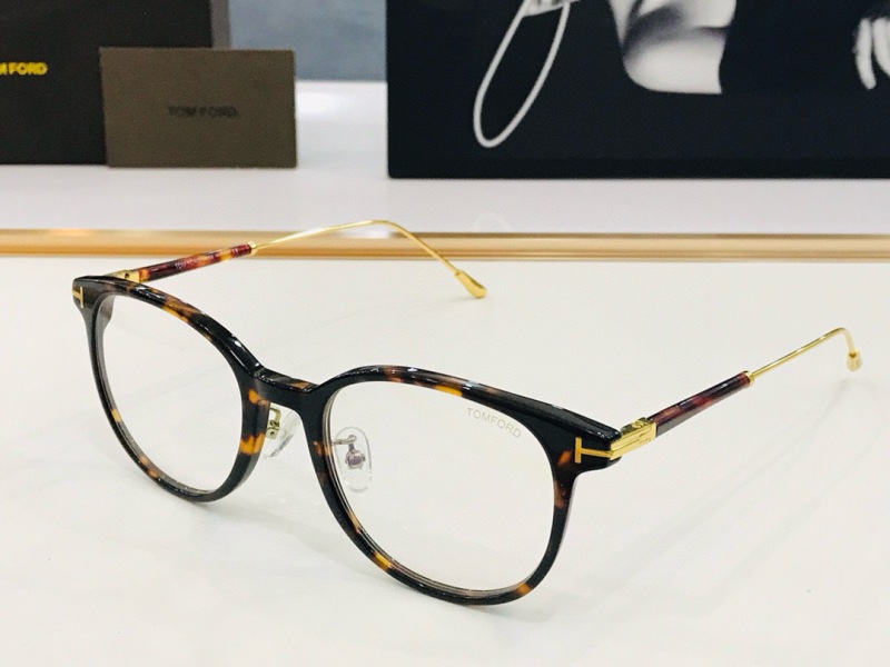 Tom Ford Plain Glass Spectacles(High Quality)-019