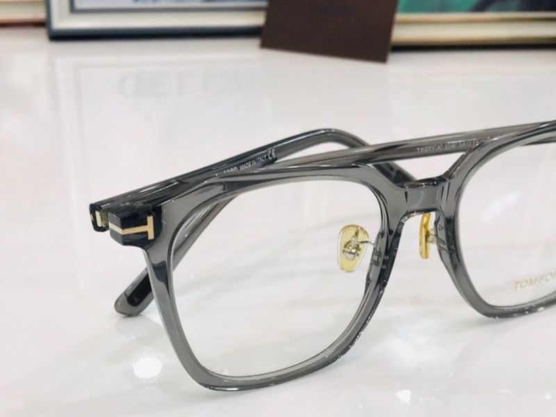 Tom Ford Plain Glass Spectacles(High Quality)-010