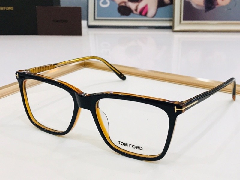Tom Ford Plain Glass Spectacles(High Quality)-008
