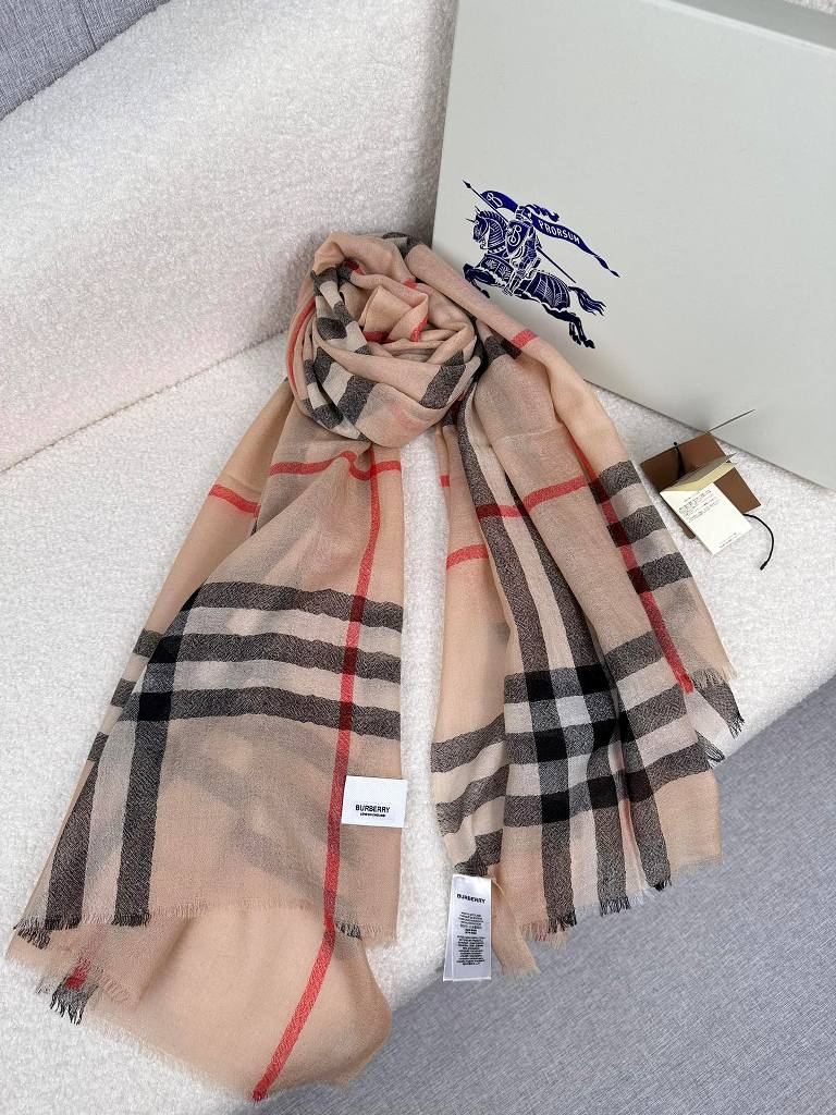 Burberry Cashmere Scarf-034