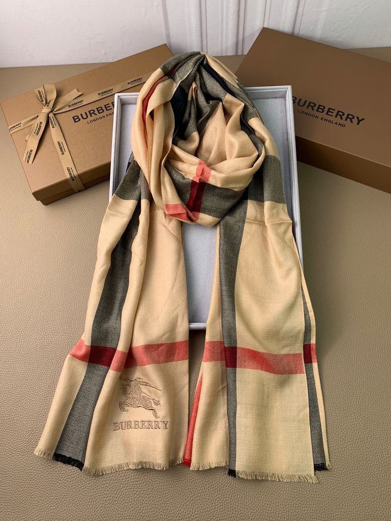 Burberry Cashmere Scarf-041
