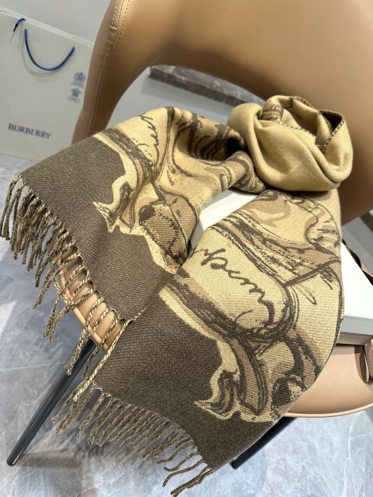 Burberry Cashmere Scarf-024