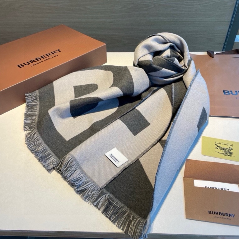 Burberry Cashmere Scarf-028