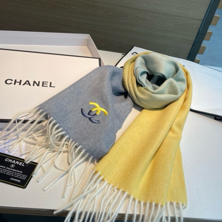 Chanel Wool Scarf-042