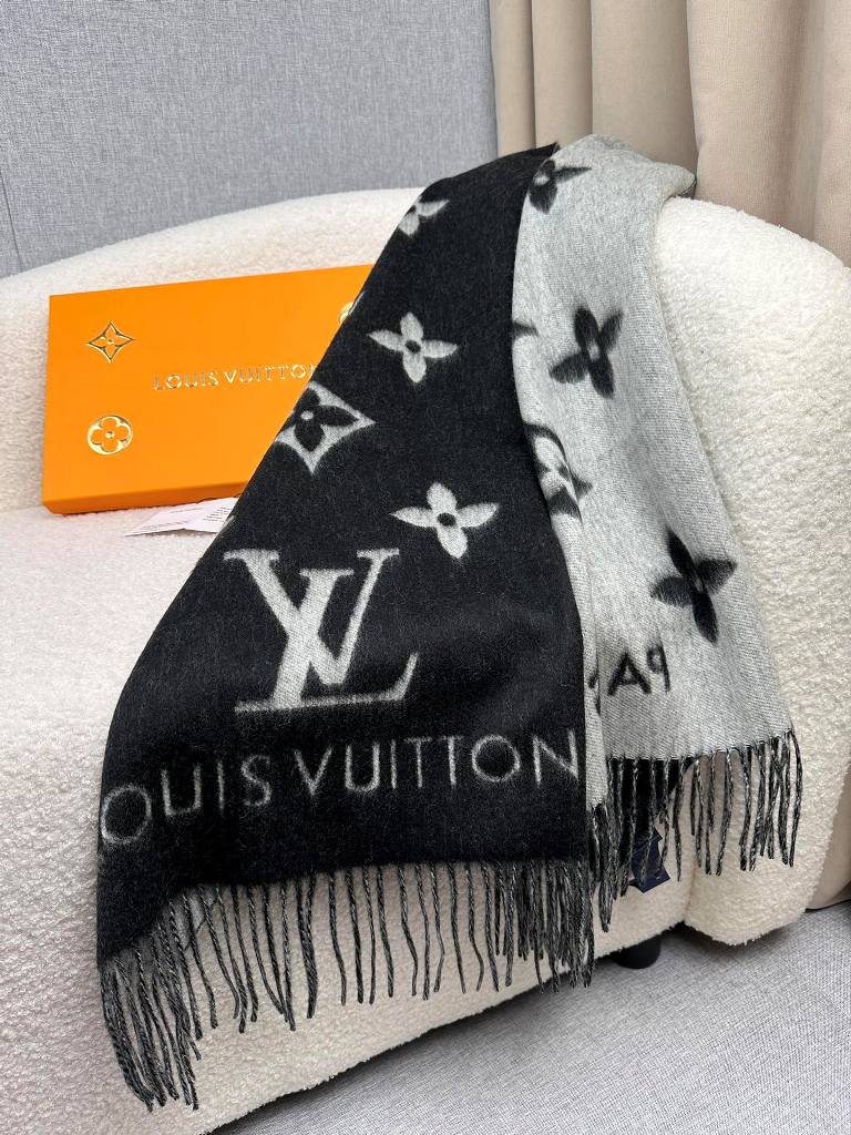 LV Cashmere Scarf-115