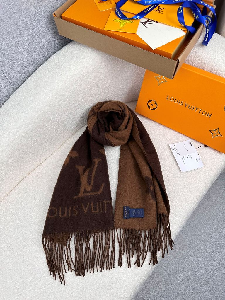LV Cashmere Scarf-113