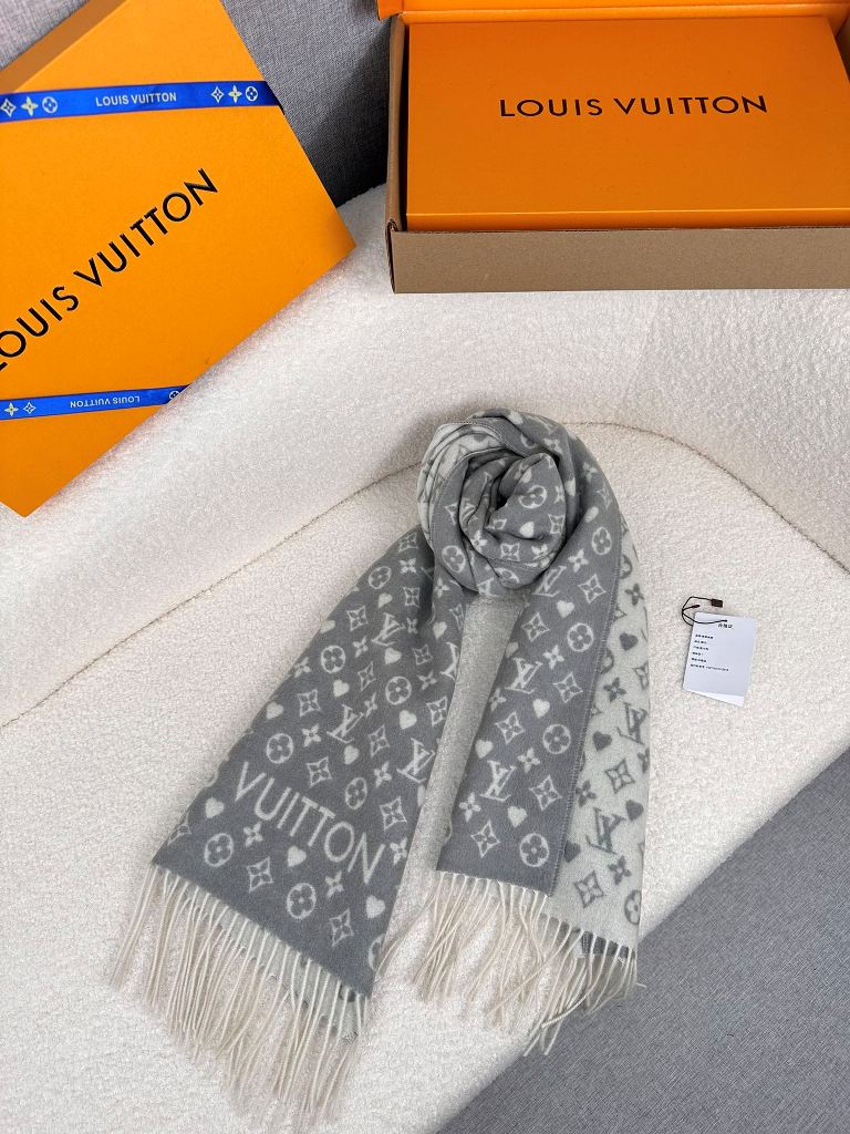 LV Cashmere Scarf-094