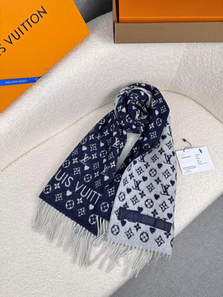 LV Cashmere Scarf-093