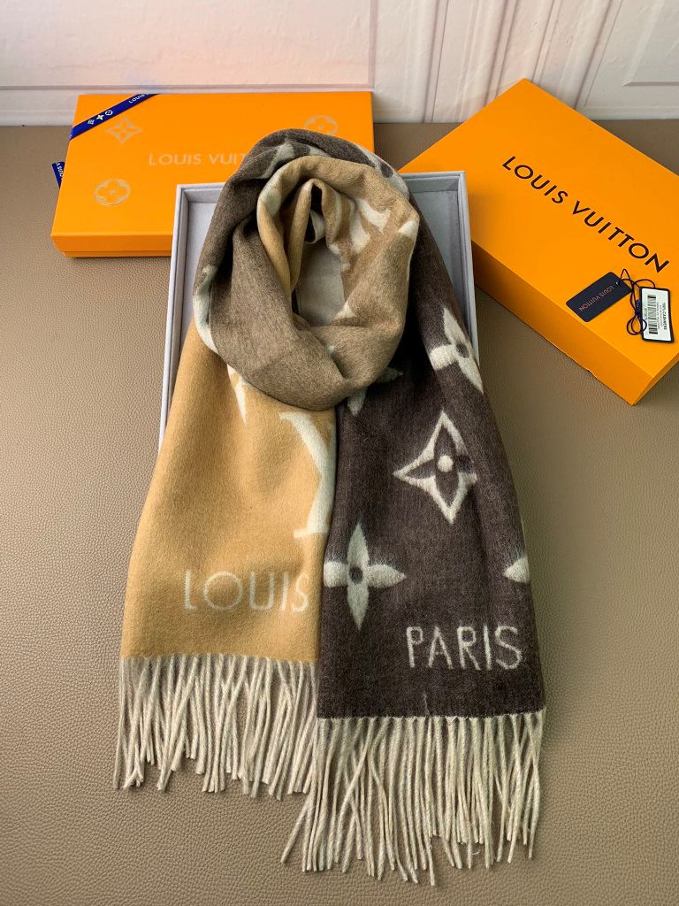 LV Cashmere Scarf-091