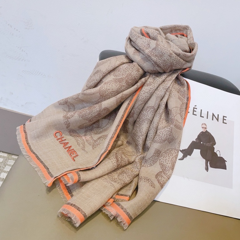 Chanel Cashmere&Silk Scarf-05