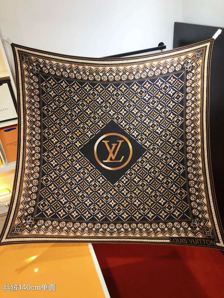 LV Cashmere&Silk Scarf-024