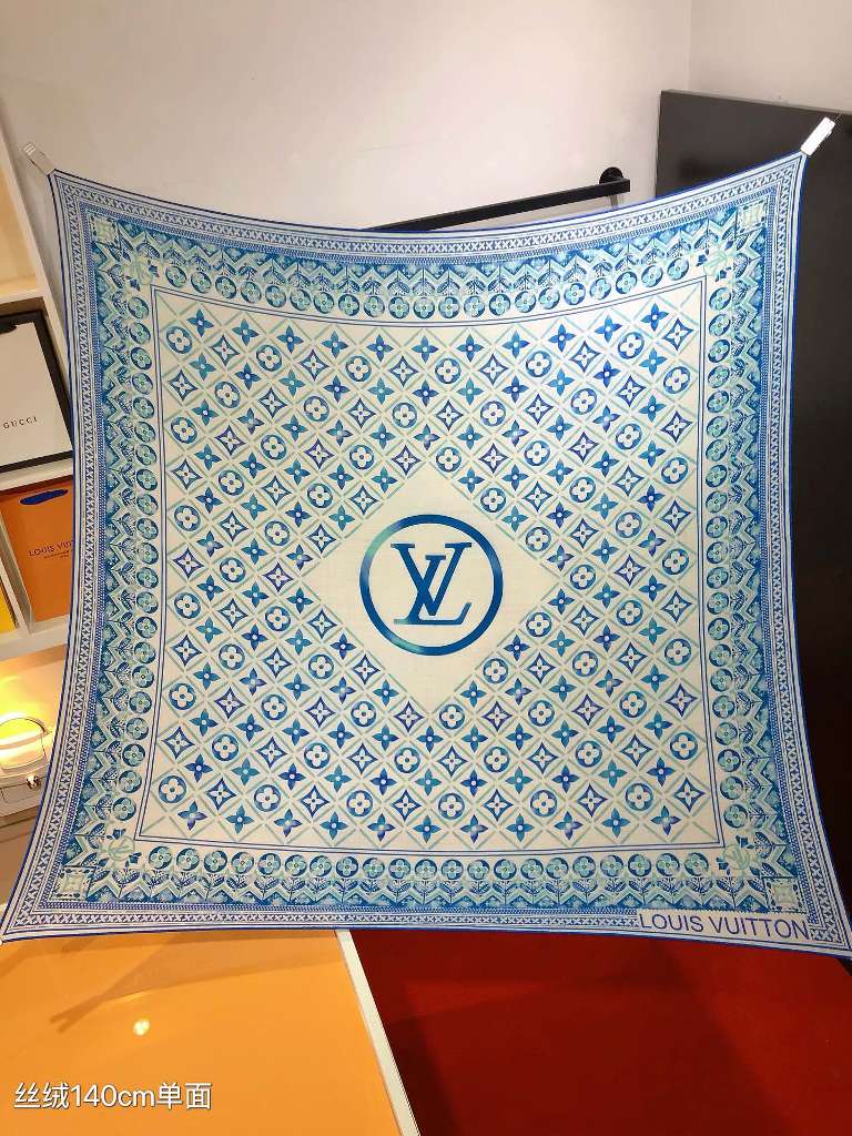 LV Cashmere&Silk Scarf-022