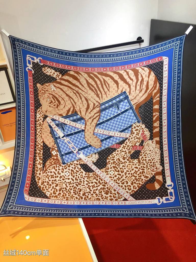 LV Cashmere&Silk Scarf-003